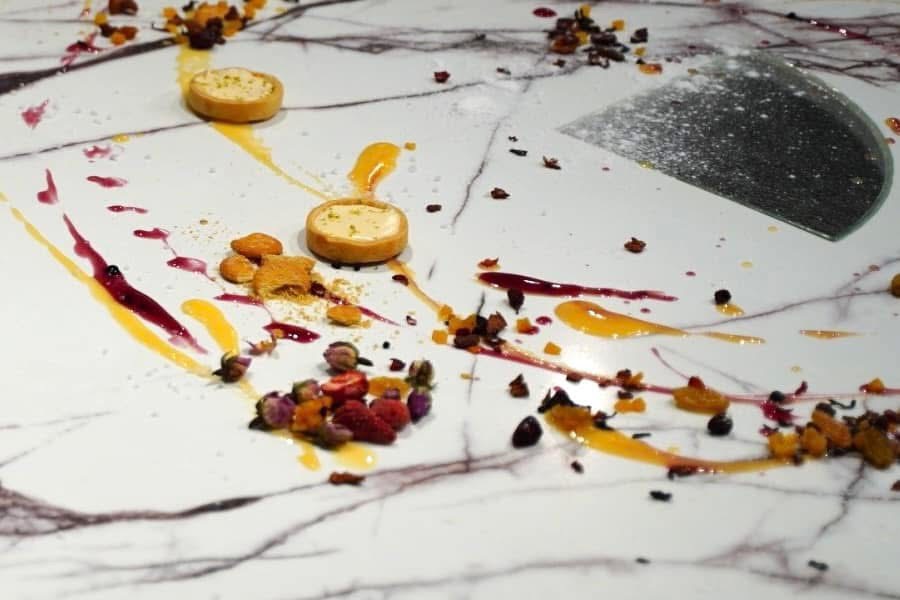 人造石英石表面無孔隙