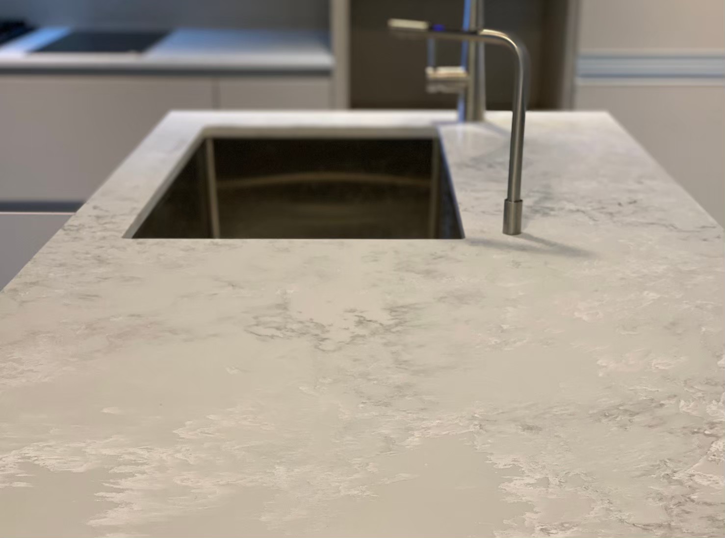 Mikado Quartz Artistry Meets Technology MQL728 Polar Land